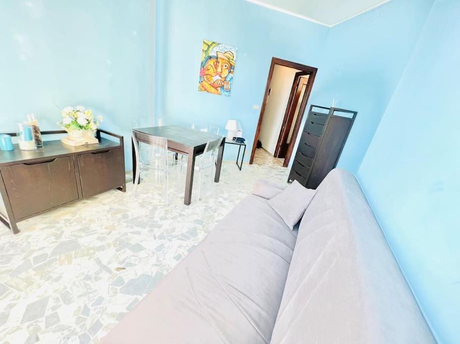 Suite Sunset 22 - Fronte Mare San Remo Buitenkant foto