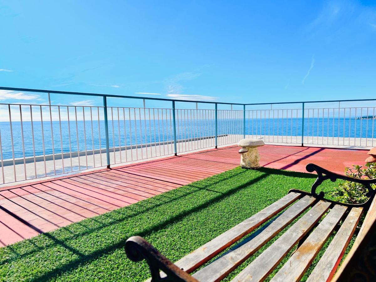 Suite Sunset 22 - Fronte Mare San Remo Buitenkant foto